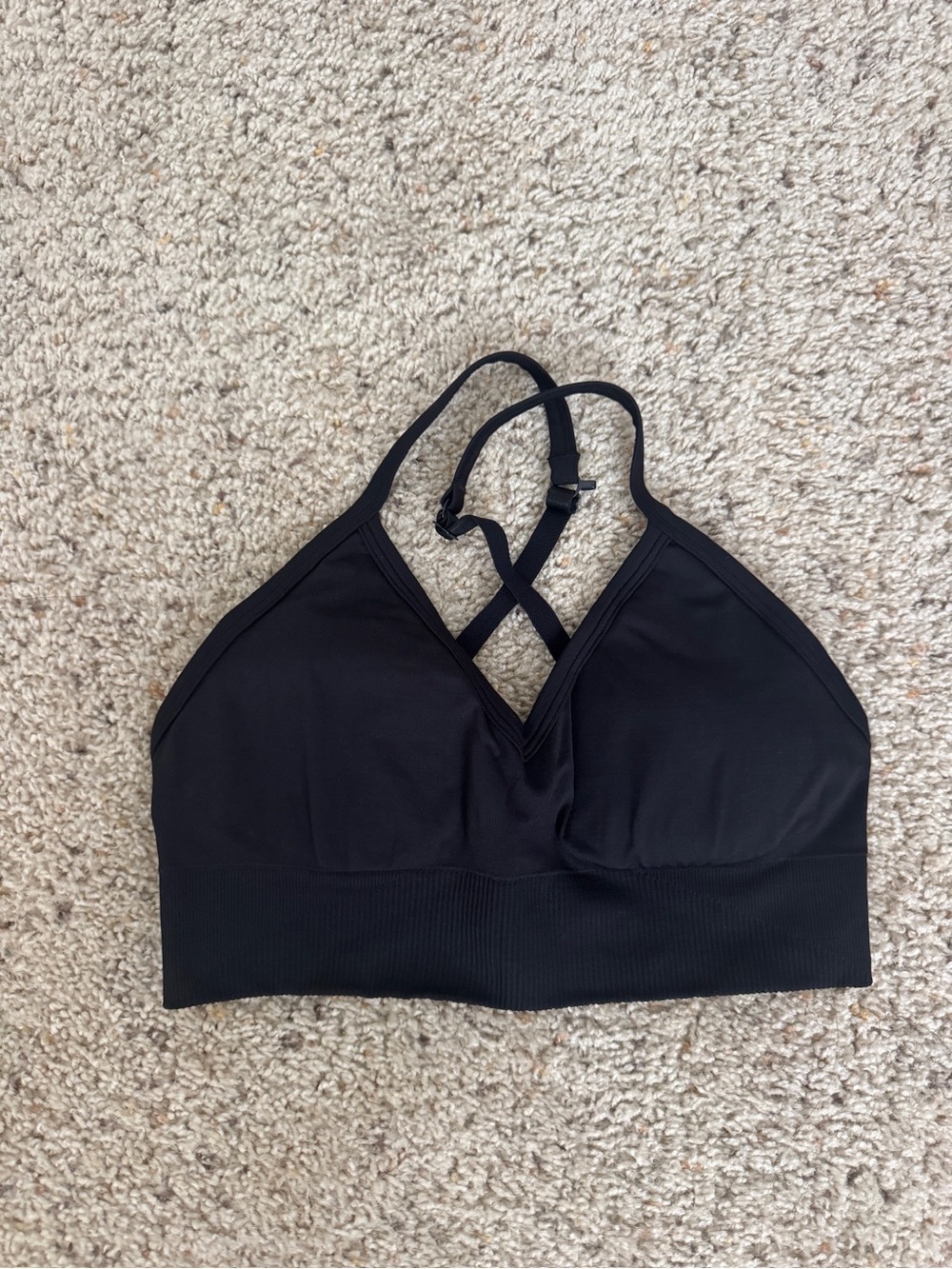 lululemon athletica Black V-Neck Crossback/ straight convertible Sports Bra-6